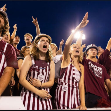 dawg pound cheering